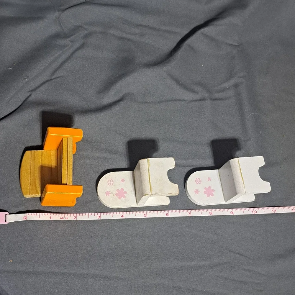 Kid's‎ Wooden Doll House Furniture 8 PC Lot Chairs Table Stove Kitchen Whimsy